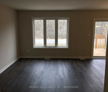 For Lease - 36 Damude Avenue, Thorold, Ontario - Photo 1