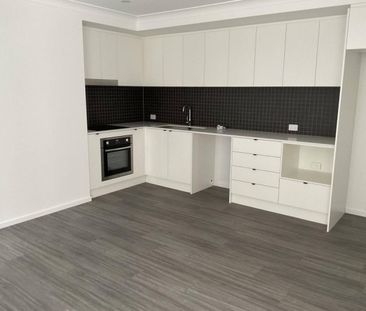 Brand New Dual Occupancy in perfect position - Photo 5