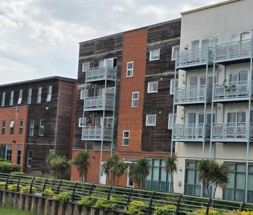 2 bedroom flat to rent - Photo 5