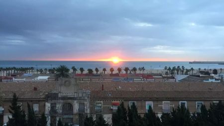 Stunning 1-bedroom apartment for rent in Poblats Maritíms - Photo 3