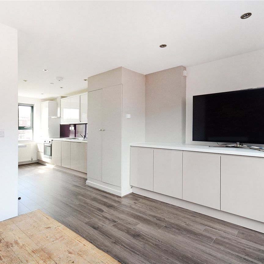1 bedroom house share to rent - Photo 1