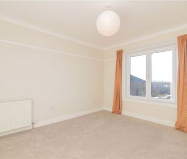 18 Southampton Drive - Photo 4