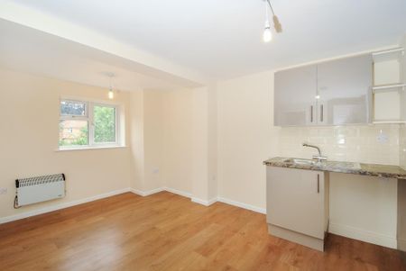 1 bedroom apartment to rent - Photo 3