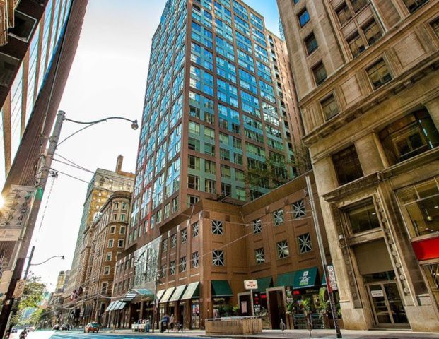 For Lease - 7 King Street Unit# 2207, Toronto, Ontario - Photo 1