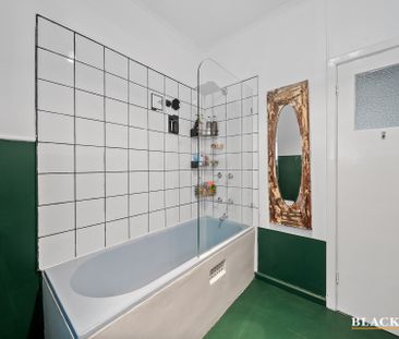 87 Ross Road, Queanbeyan NSW 2620 - House For Rent | Domain - Photo 4