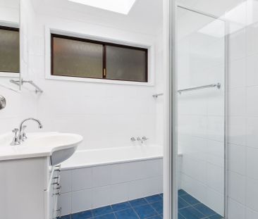 COMFORT & CONVENIENCE! - Photo 6