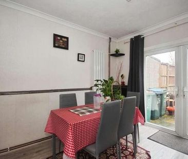 Heddle Grove, Coventry, CV6 - Photo 1