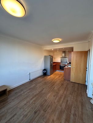 2 Bed Flat, Bath Street, G2 - Photo 1
