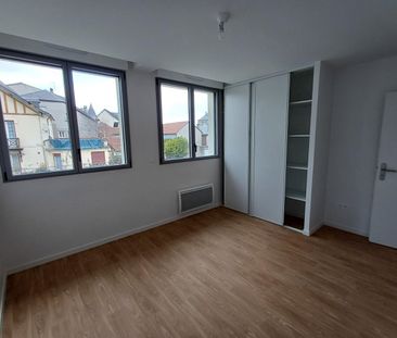 location Appartement T2 DE 52.05m² À LANNEMEZAN - Photo 2