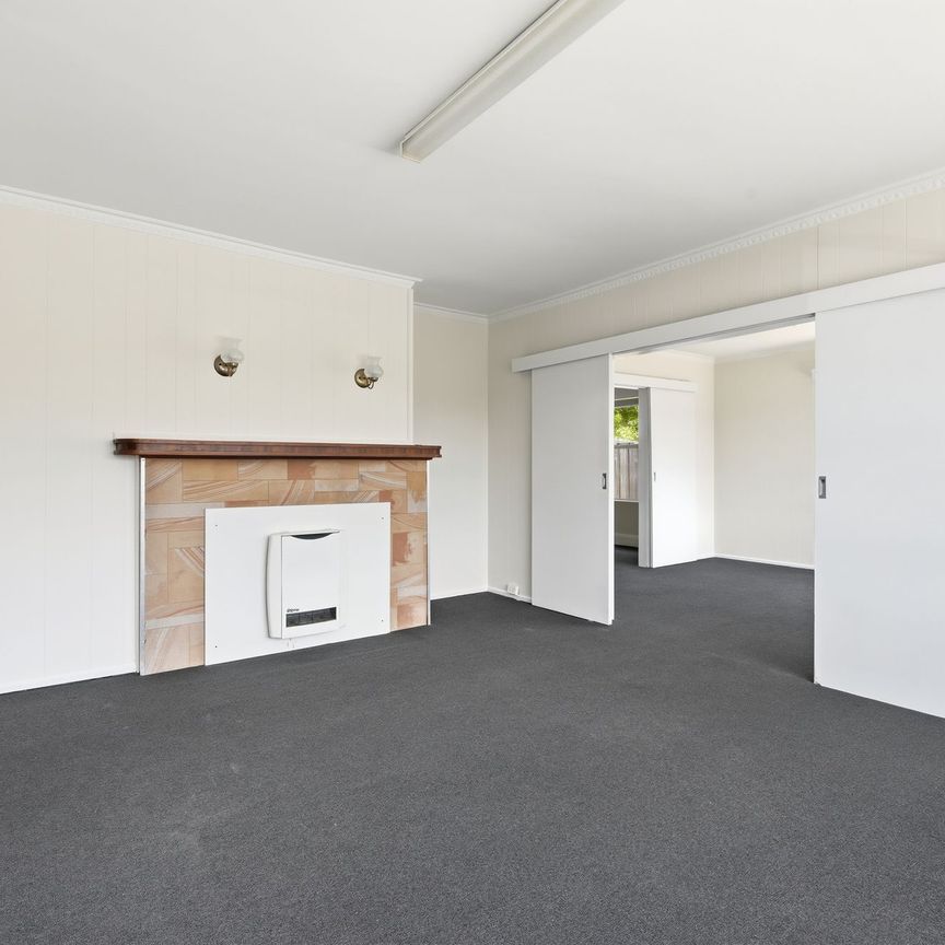 72 Kenbrae Avenue, Glenorchy TAS 7010 - House For Rent | Domain - Photo 1