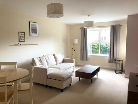 2 bedroom flat to rent - Photo 3