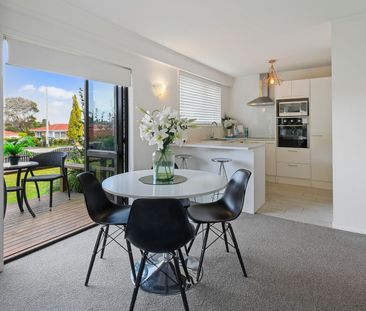 Unit 2, 95 Beach Road, Pahurehure, Auckland - Photo 1