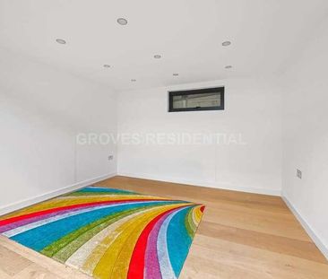 The Crescent, New Malden, KT3 - Photo 1