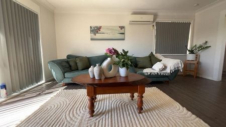 3BR Home in Manurewa - Photo 2