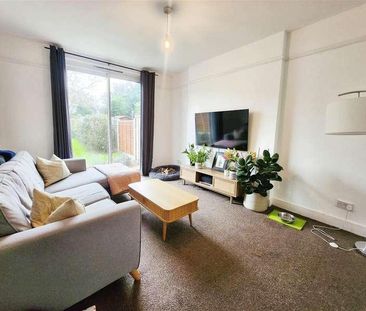 Bushey Road, Raynes, SW20 - Photo 2