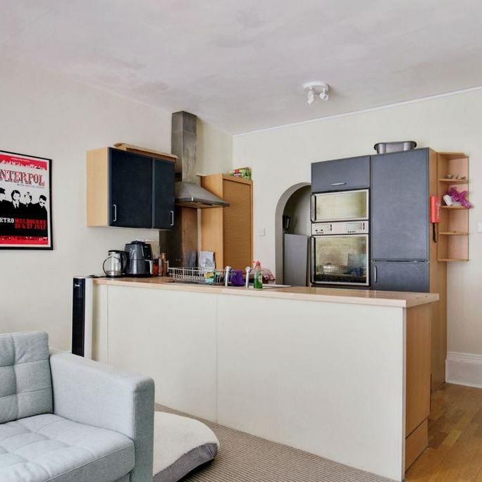 1 bedroom flat to rent - Photo 1