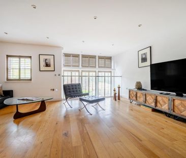4 bedroom townhouse to rent - Photo 2