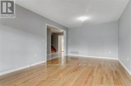 20 BOWSFIELD DRIVE - Photo 2