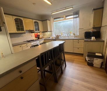 Room in a Shared House, Highfield Road, NG7 - Photo 2