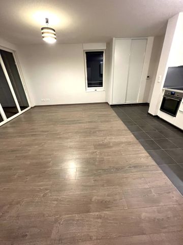 Schiltigheim centre charmant 2 pièces à louer - Photo 2