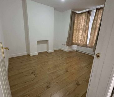 Room in a Shared House, Thorngrove Road, E13 - Photo 3