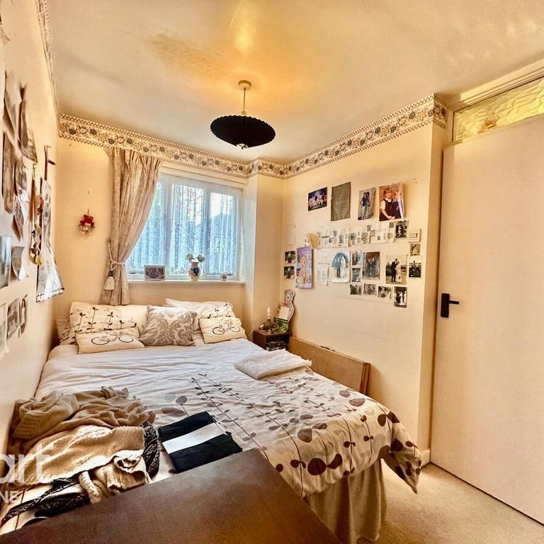 2 bedroom semi-detached house to rent - Photo 1