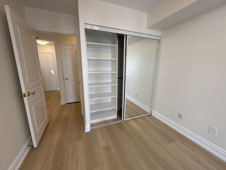 For Lease - 1 Balmoral Avenue Unit# 312, Toronto, Ontario - Photo 5