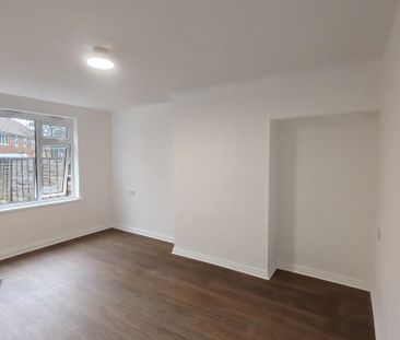 1 bedroom ground floor maisonette to rent - Photo 3