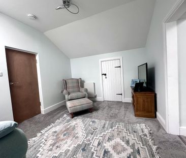 3 bedroom detached bungalow to rent - Photo 1