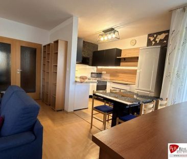 REB.SK Prenájom veľký 1-izbový byt Bratislava II - Fotografia 6