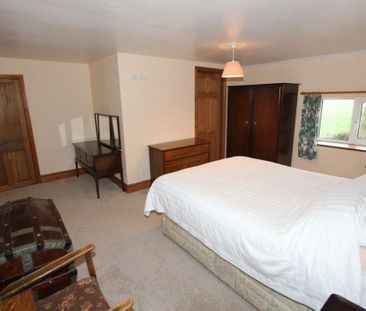 4 bedroom detached house to rent - Photo 6