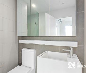 Furnished Apartment at Marina Tower! - Photo 1
