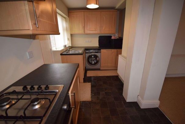 3 bedroom terraced house to rent - Photo 1