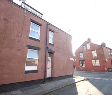 Studio to rent - Photo 6