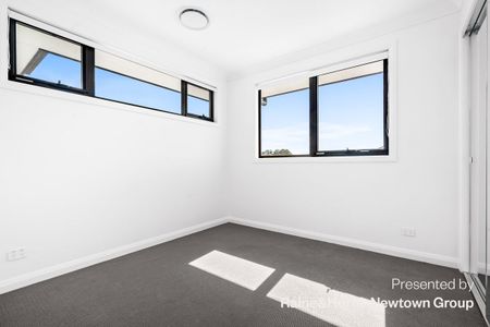 Modern Family Living - Photo 2