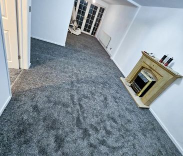 3 bedroom semi-detached house to rent - Photo 3