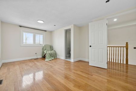 For Lease - 354 Barton Street Unit# Upper, Hamilton, Ontario - Photo 5