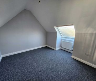 High Street, Selsey - Photo 5