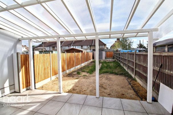 2 bedroom terraced house to rent - Photo 1