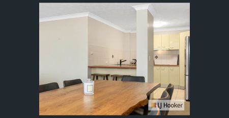 BEACHISIDE LIVING! FULLY FURNISHED GROUND FLOOR UNIT - Photo 3