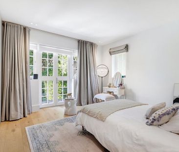 6 bedroom detached house to rent - Photo 5