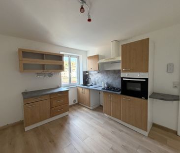 Location Appartement 5 pièces 124m² MOYEUVRE GRANDE 57250 - Photo 4