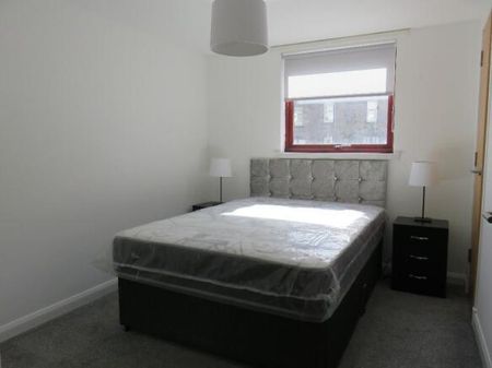 2 bedroom flat to rent - Photo 5