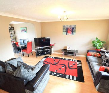 3 bedroom semi-detached house to rent - Photo 6