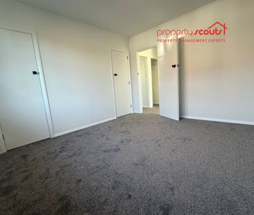 Freshly Renovated 3-Bedroom Home – Move In Now! - Photo 6