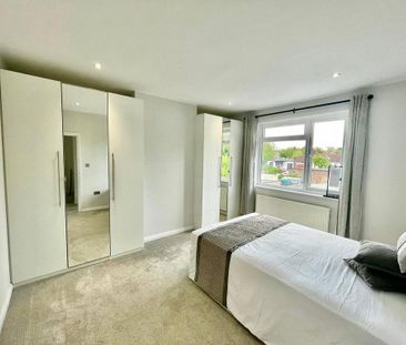 3 bedroom maisonette to rent - Photo 4