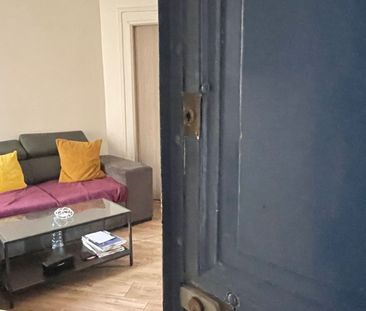 Appartement à louer 2 pièces • 29,60 m2 Paris 15 - Photo 2