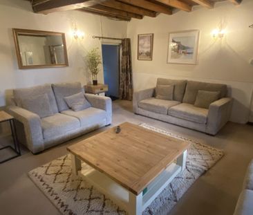 4 bedroom detached house to rent - Photo 1