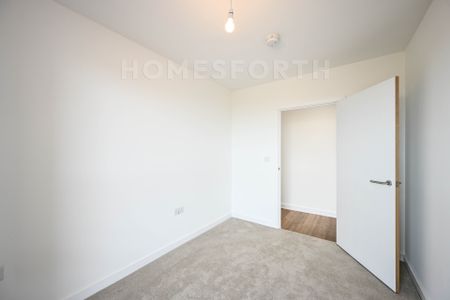 3 Bedroom Apartment - Photo 5