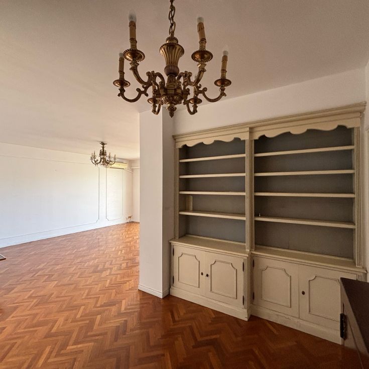 T4/5 Meublé 120m² + terrasse + garage Marseille 13008 - Photo 1